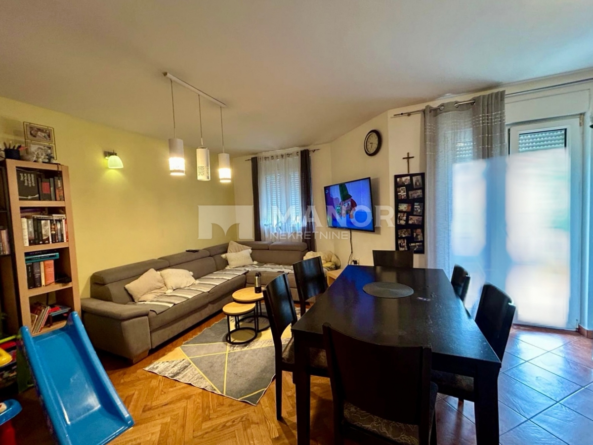 Appartamento Saršoni, Viškovo, 1m2