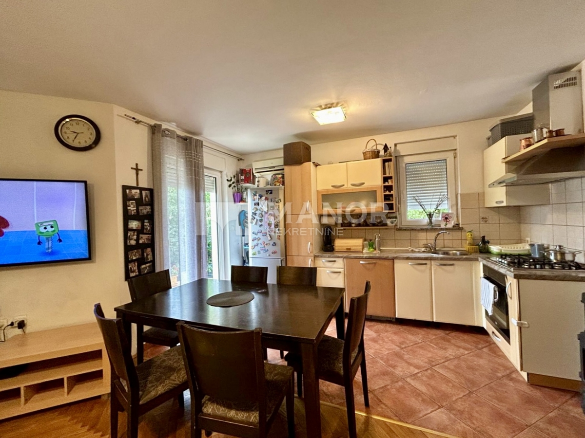 Appartamento Saršoni, Viškovo, 1m2