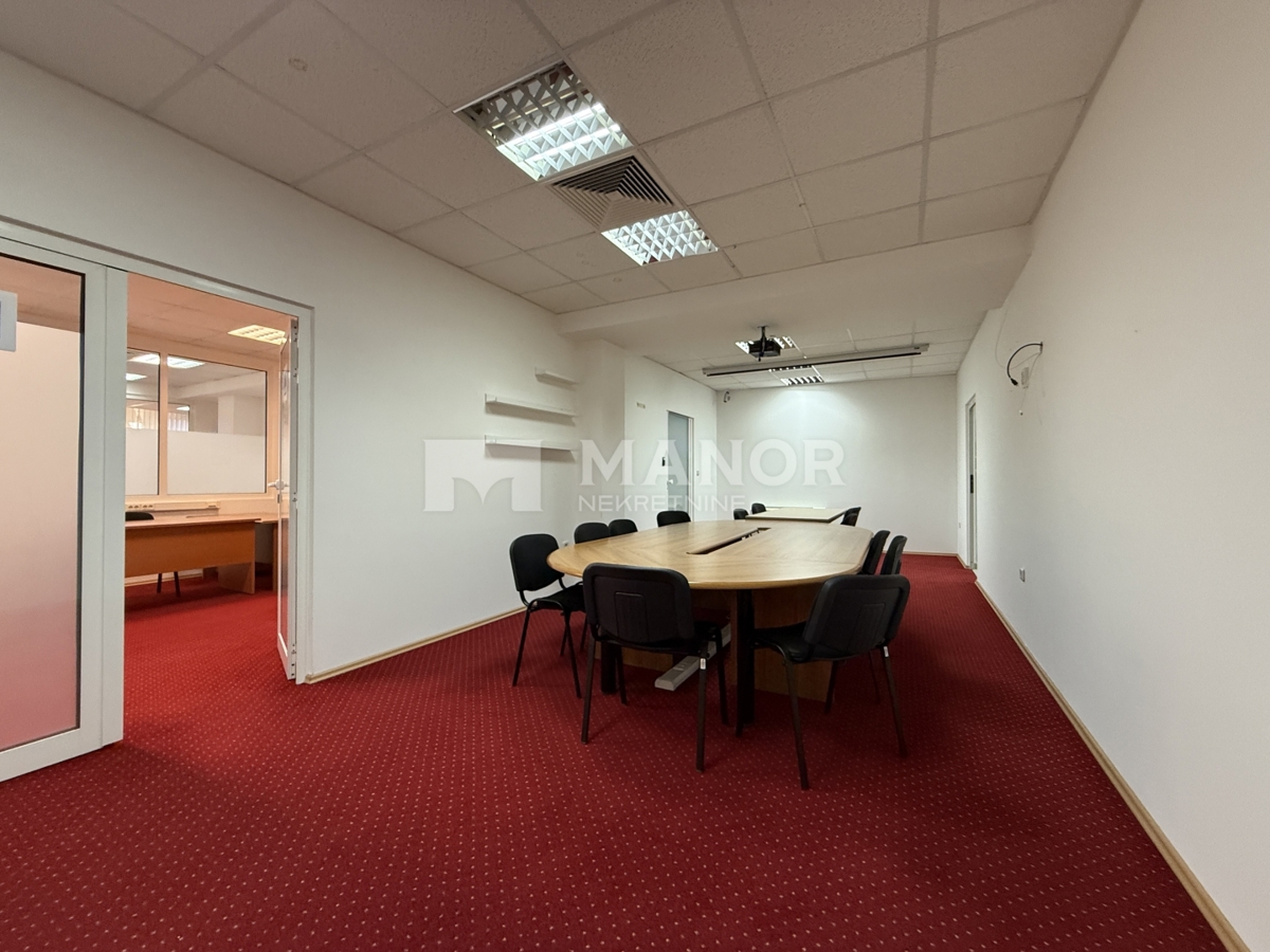 Commerciale Rastočine, Rijeka, 325m2