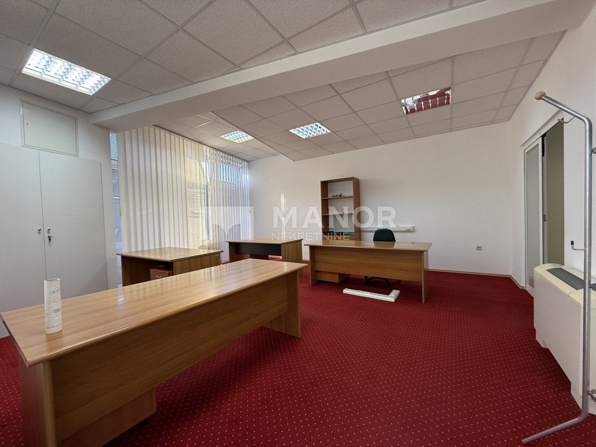 Commerciale Rastočine, Rijeka, 325m2