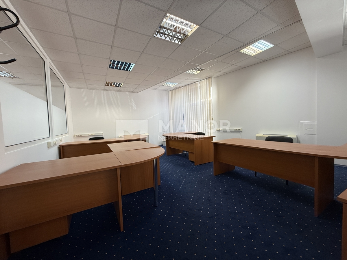 Commerciale Rastočine, Rijeka, 325m2