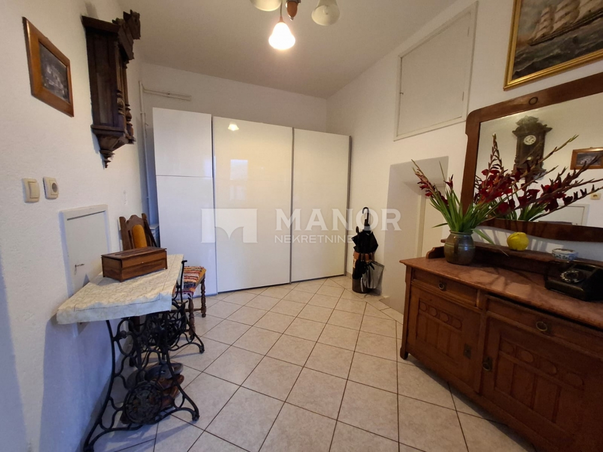 Casa Kraljevica, 908m2