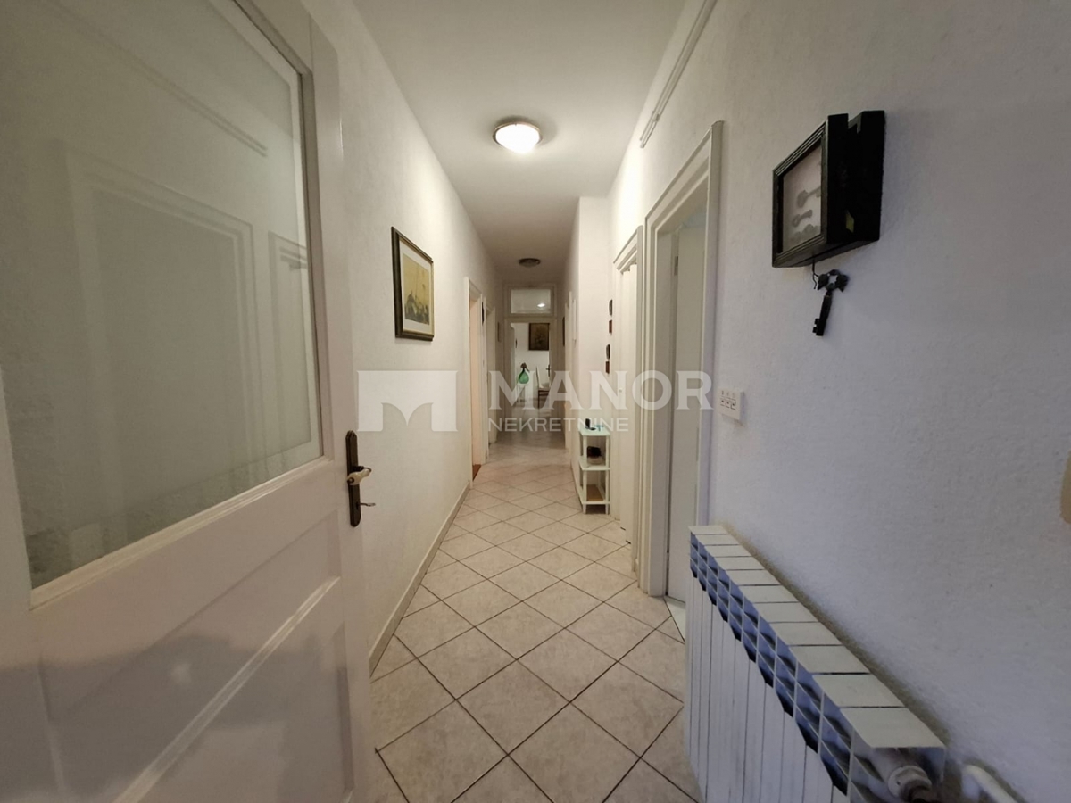 Casa Kraljevica, 908m2