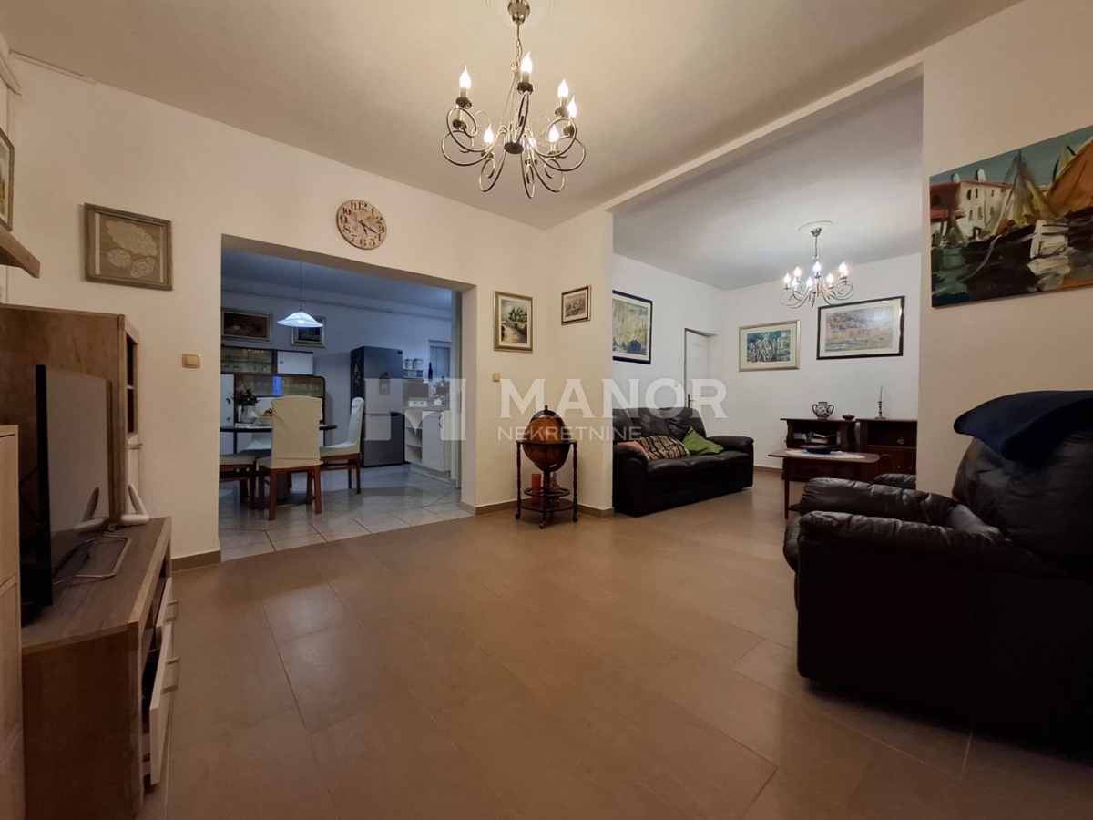 Casa Kraljevica, 908m2