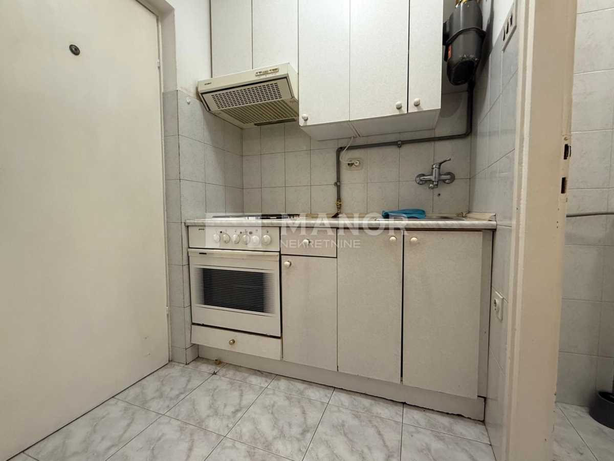 Appartamento Zamet, Rijeka, 23m2