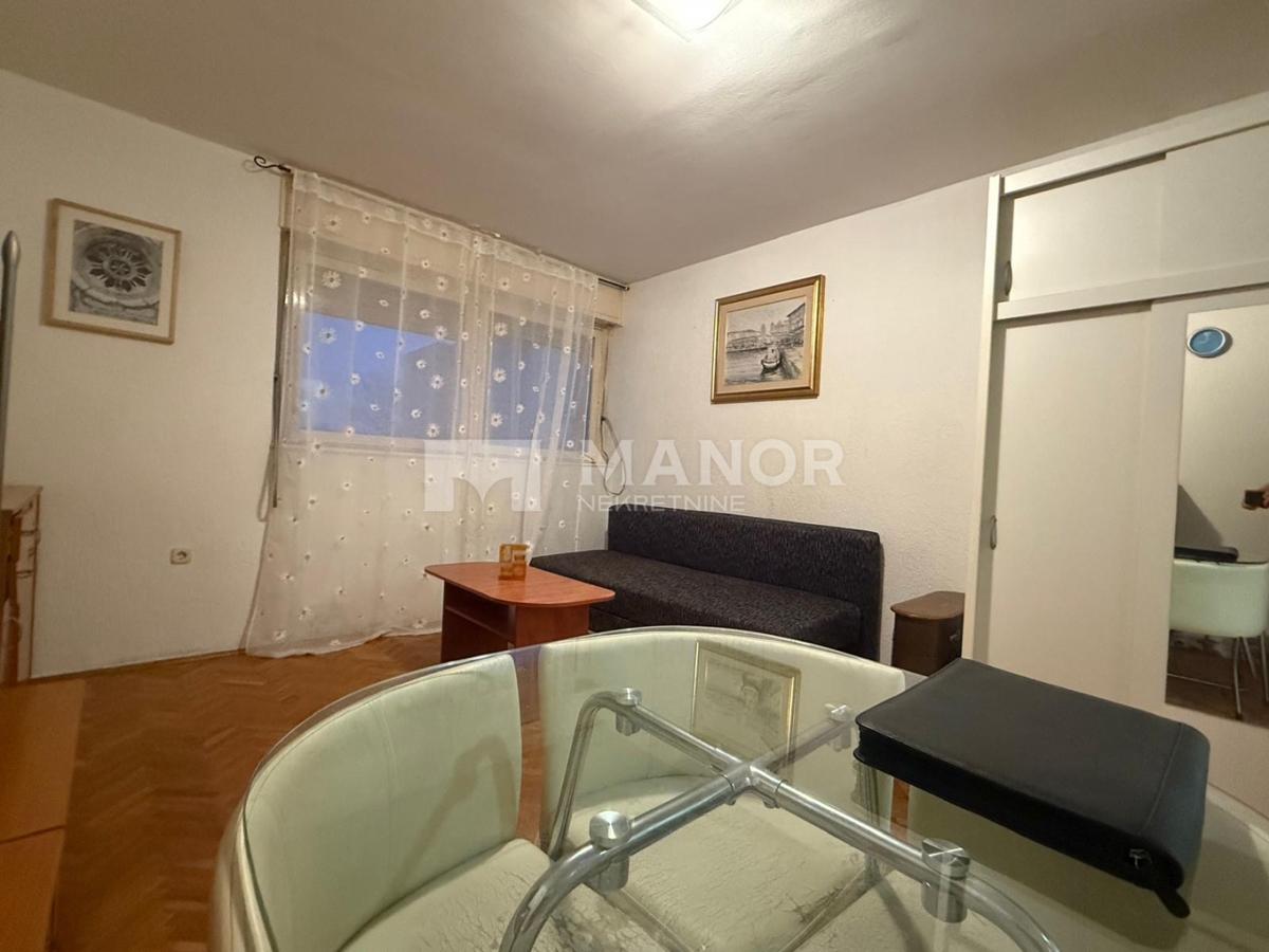 Appartamento Zamet, Rijeka, 23m2