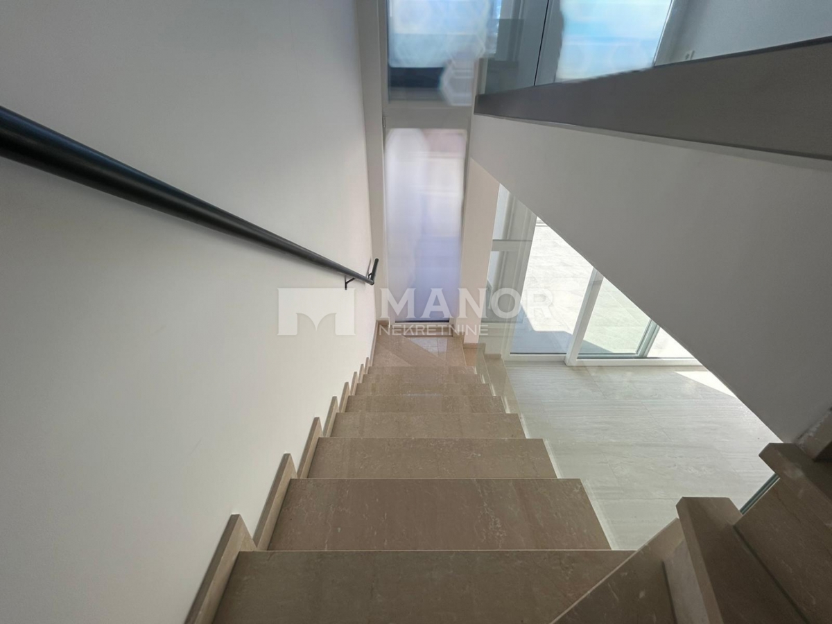 Appartamento Dramalj, Crikvenica, 107m2