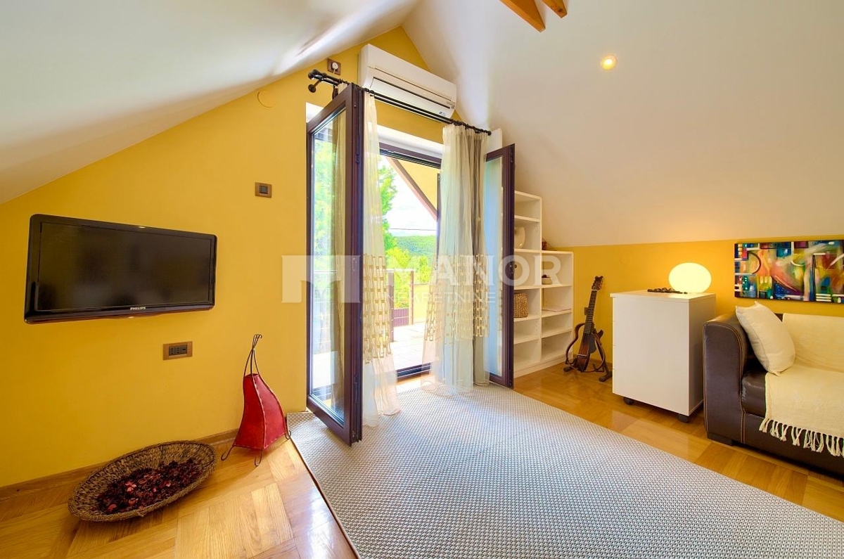 Casa Dražice, Jelenje, 98m2