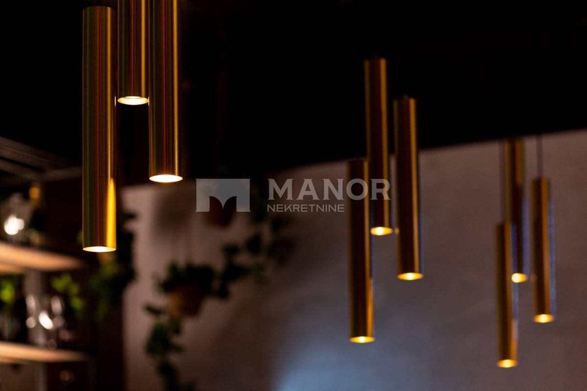 Commerciale Kantrida, Rijeka, 125m2