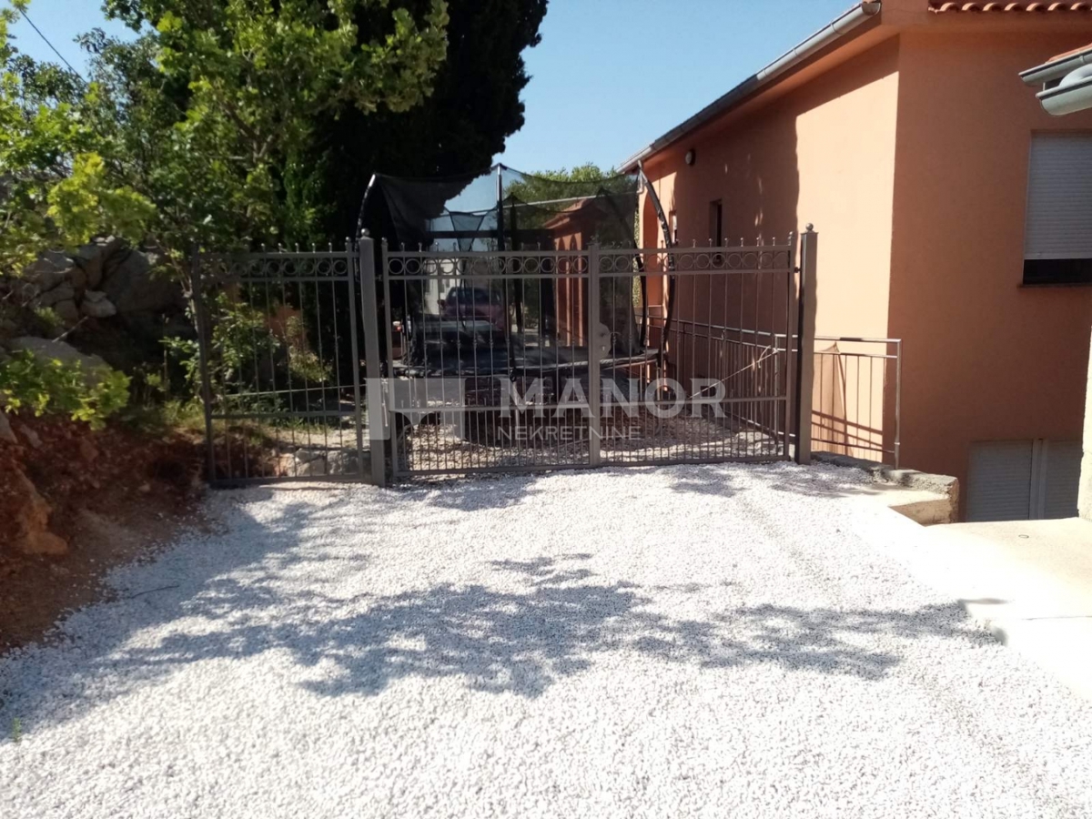 Casa Lukovo Šugarje, Karlobag, 155m2