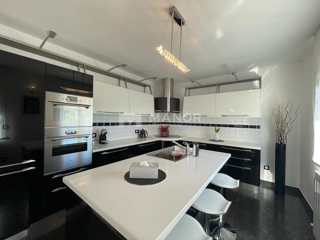 Casa Drenova, Rijeka, 644m2