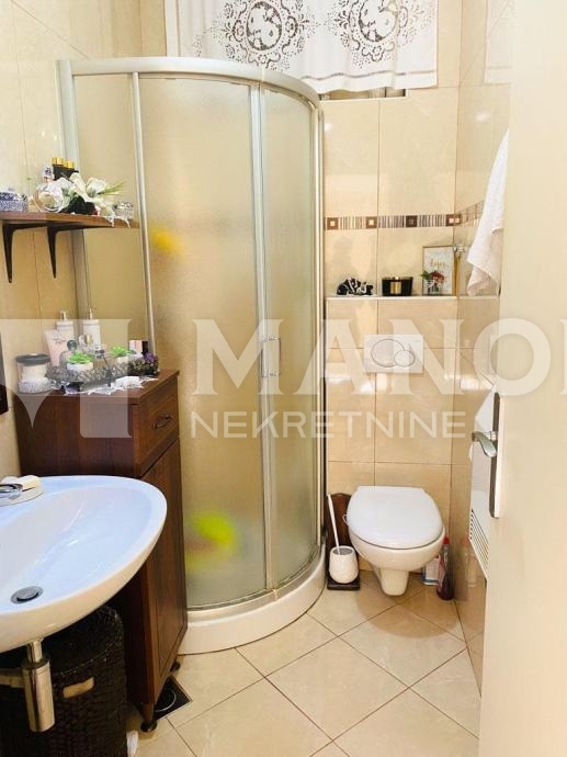 Casa Novi Vinodolski, 250m2