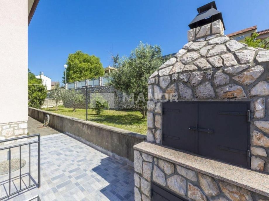 Casa Novi Vinodolski, 250m2