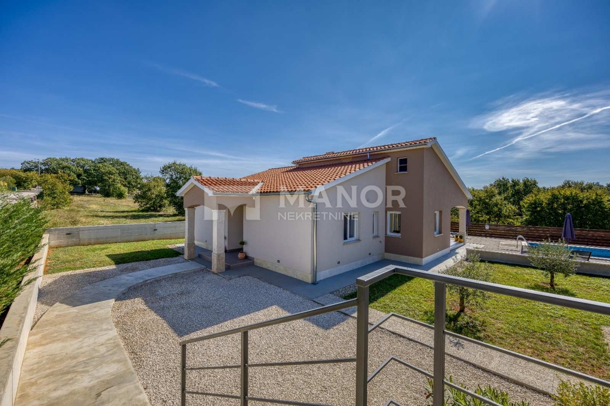 Casa Jakovici, Tinjan, 151m2