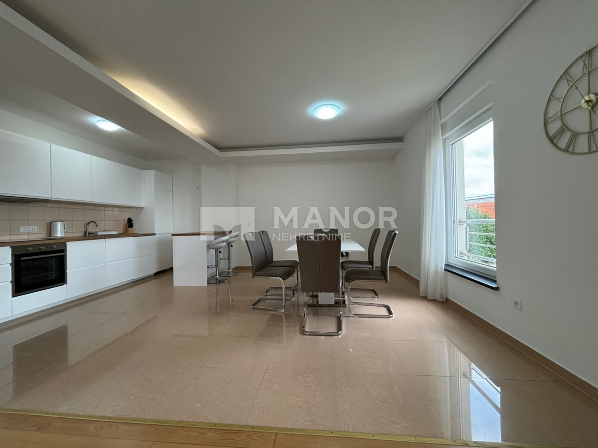 Appartamento Ičići, Opatija - Okolica, 130m2