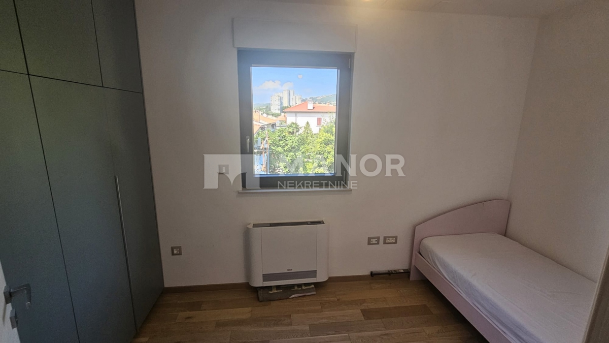 Appartamento Bulevard, Rijeka, 112m2