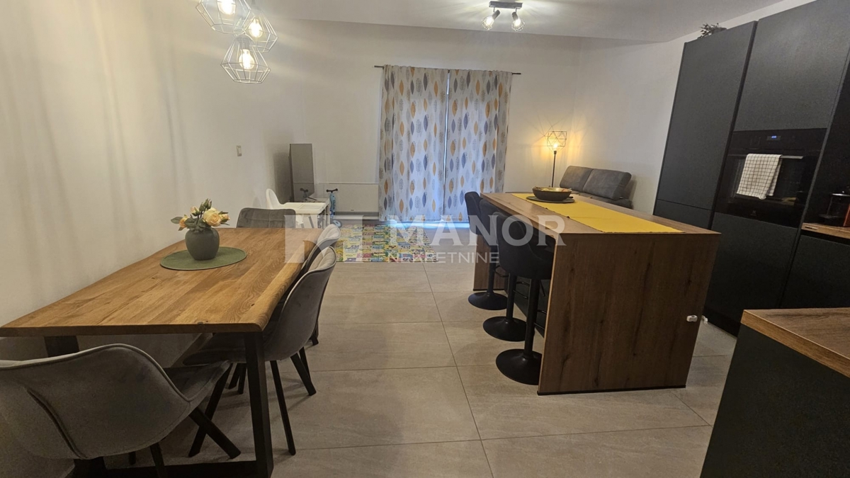 Appartamento Bulevard, Rijeka, 112m2