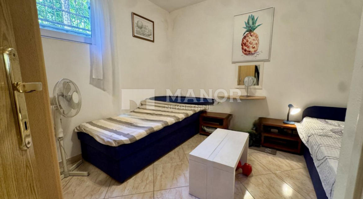 Casa Pinezići, Krk, 100m2
