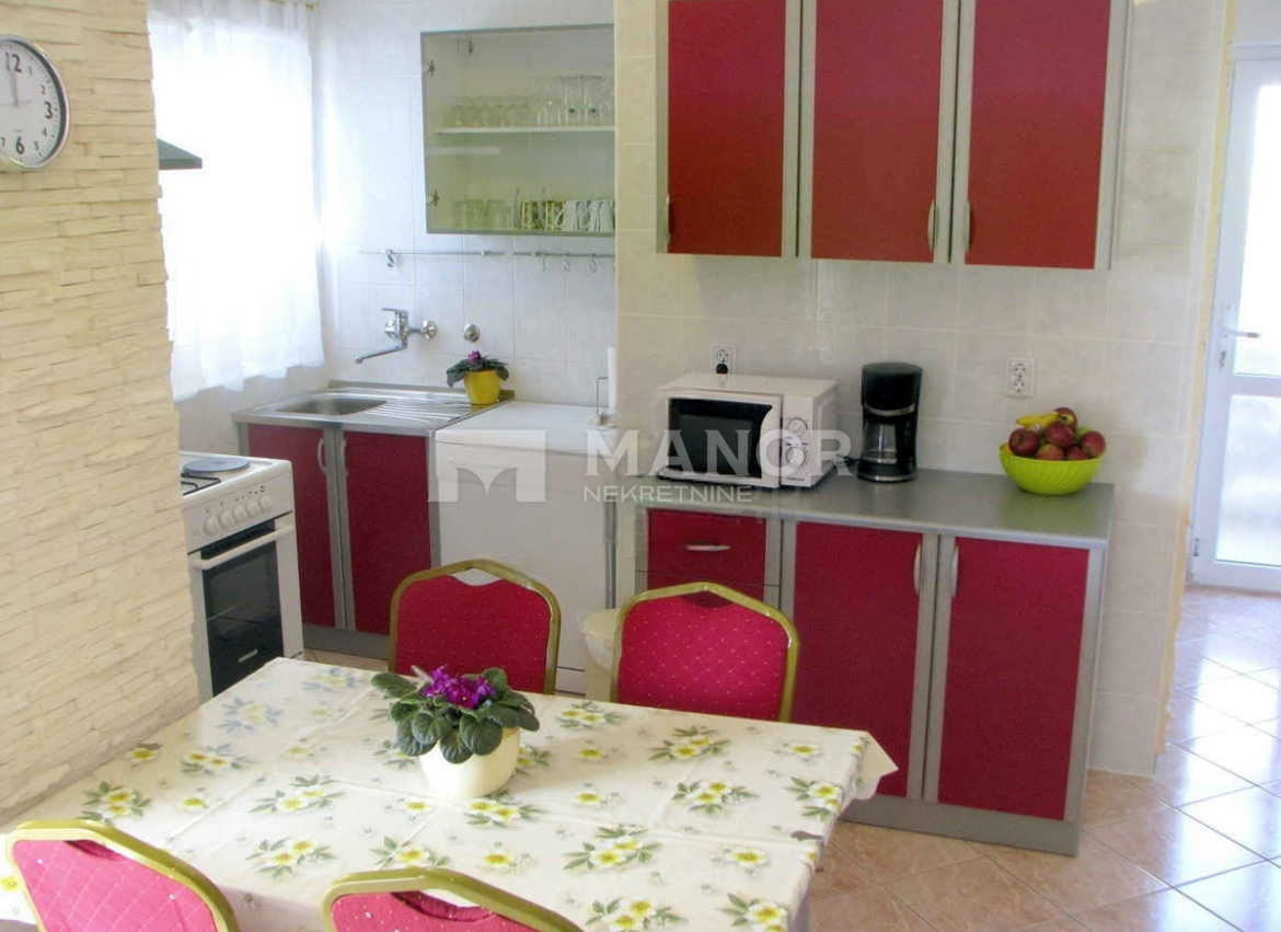 Casa Pinezići, Krk, 100m2