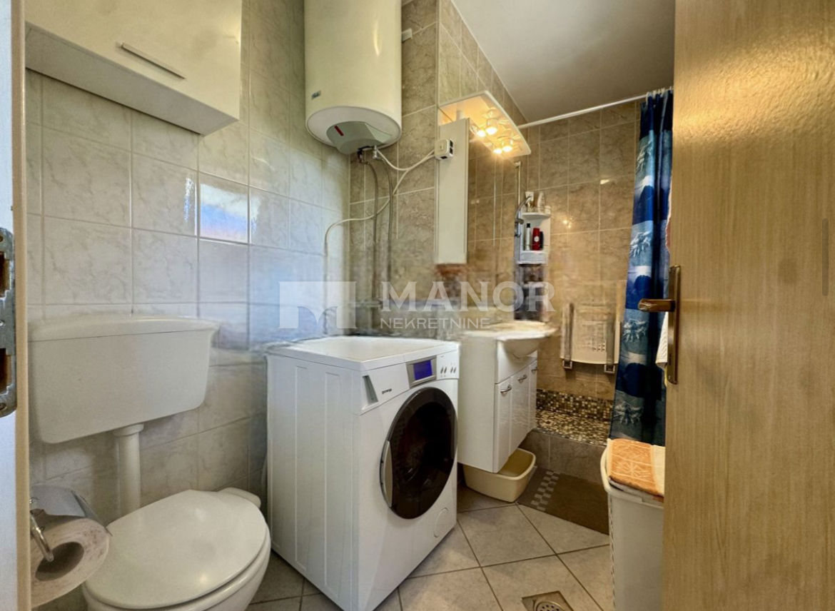 Casa Pinezići, Krk, 100m2