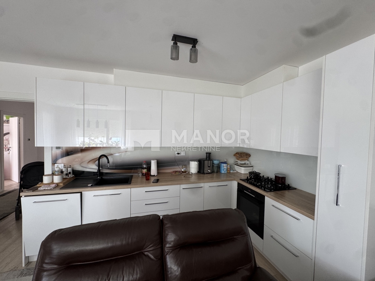 Appartamento Srdoči, Rijeka, 93,02m2