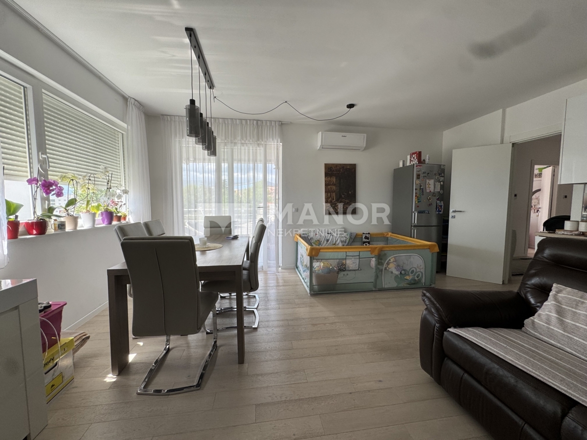 Appartamento Srdoči, Rijeka, 93,02m2