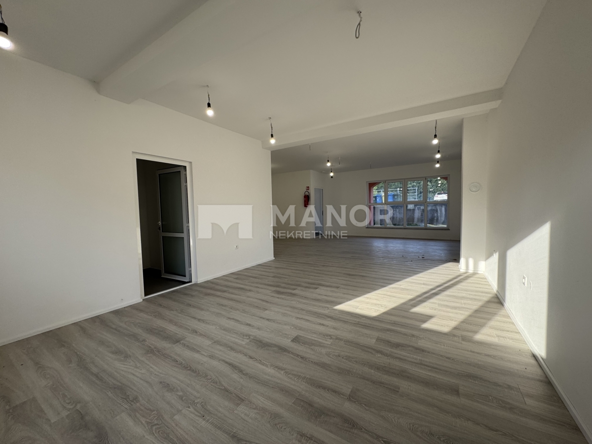 Commerciale Saršoni, Viškovo, 74m2