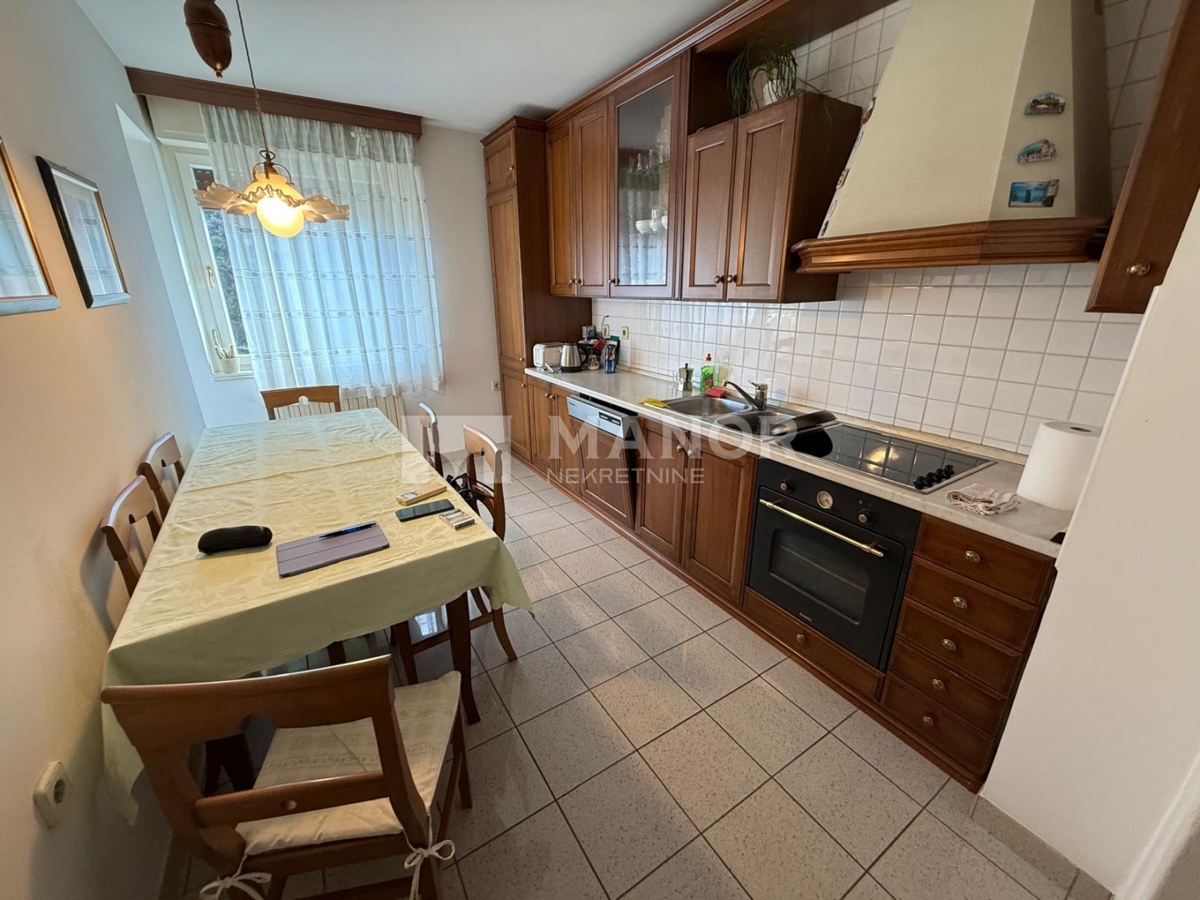 Appartamento Marčeljeva Draga, Rijeka, 75m2