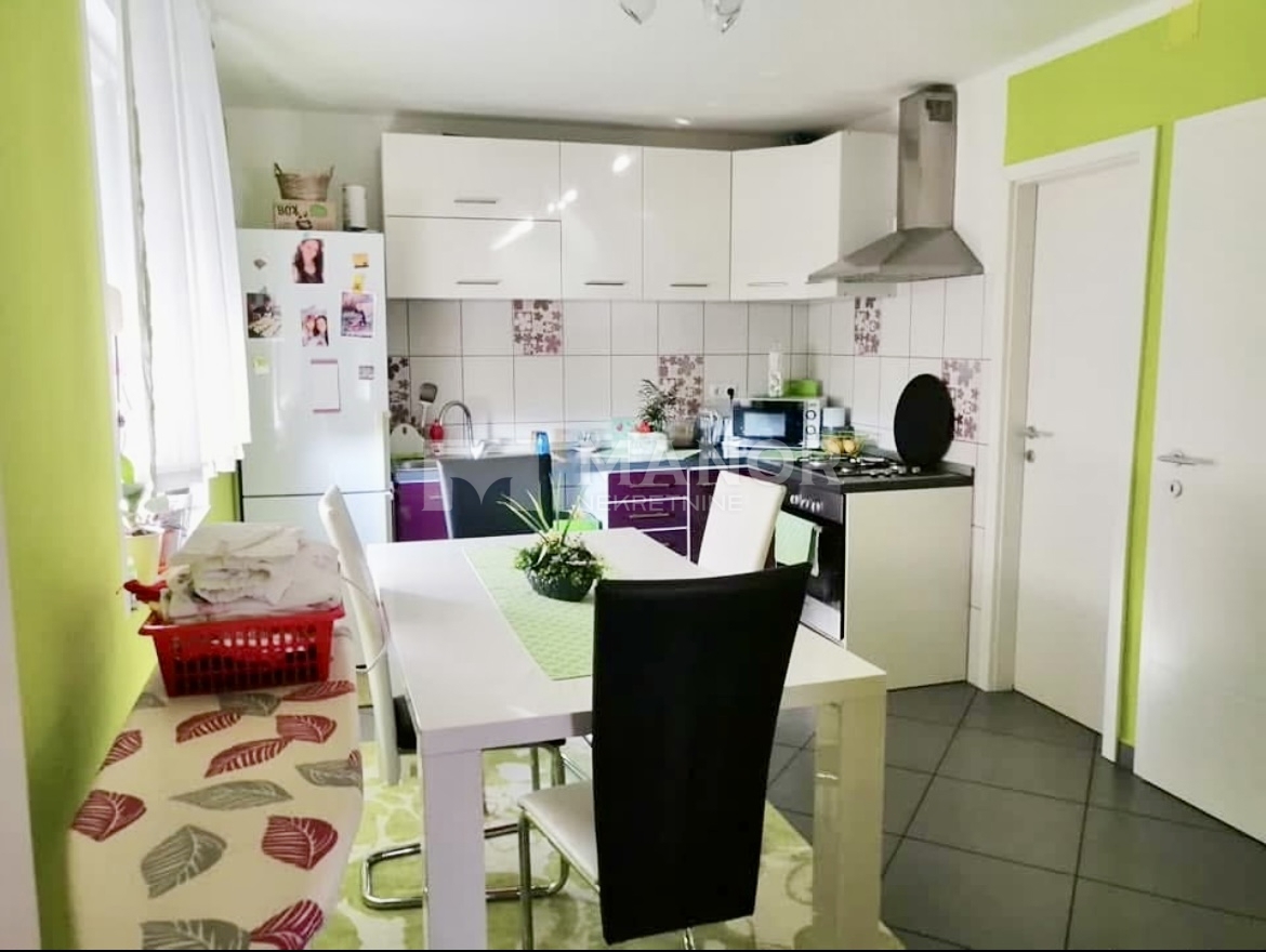 Appartamento Novi Vinodolski, 57m2