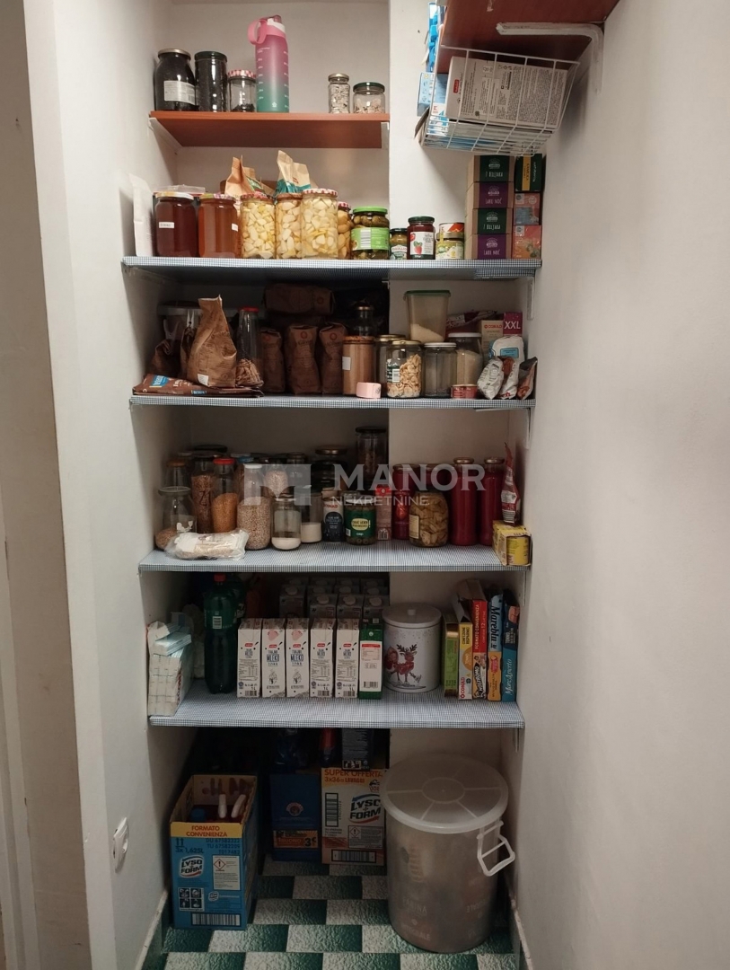 Appartamento Krnjevo, Rijeka, 72m2