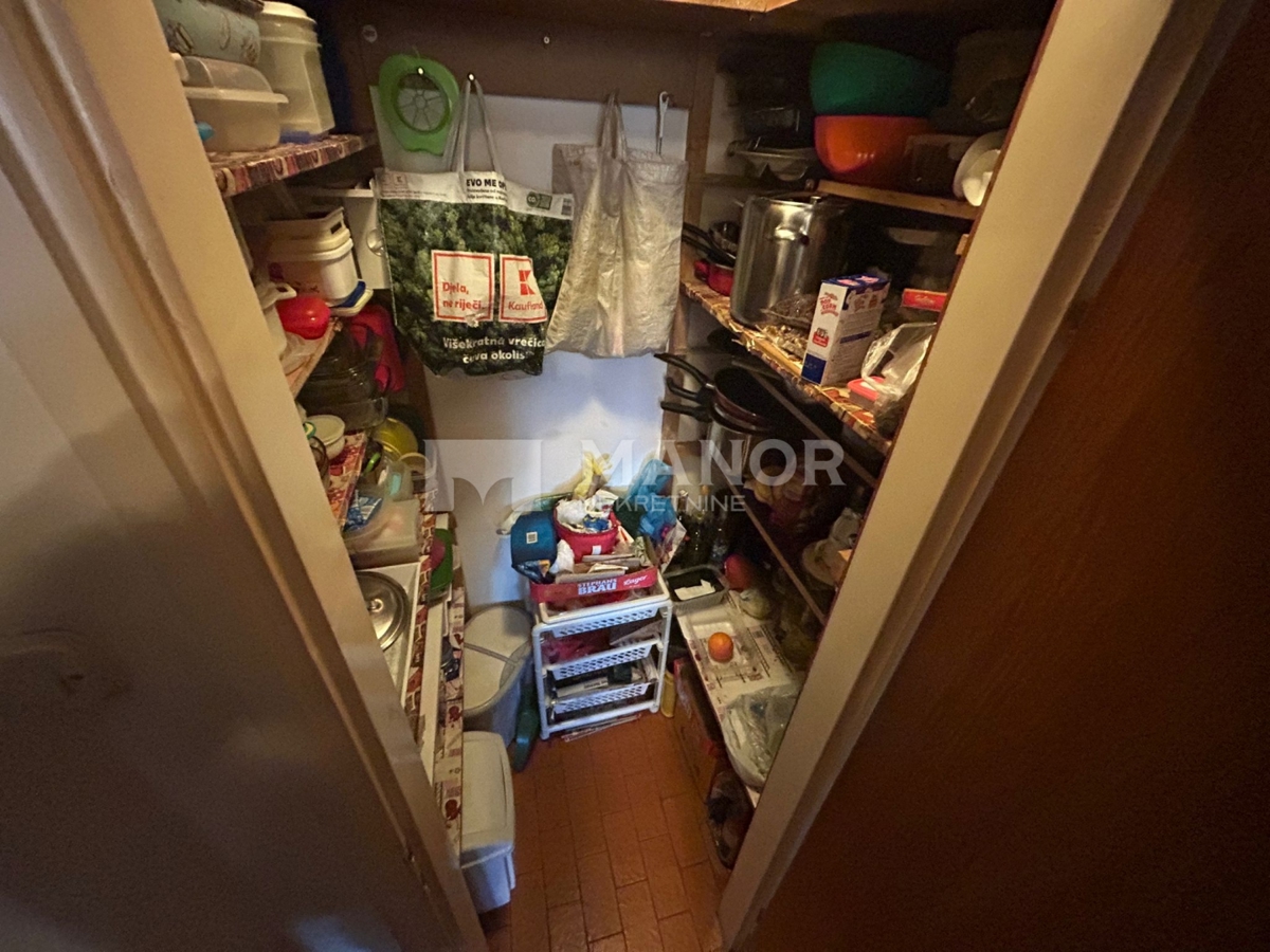 Appartamento Zamet, Rijeka, 73m2