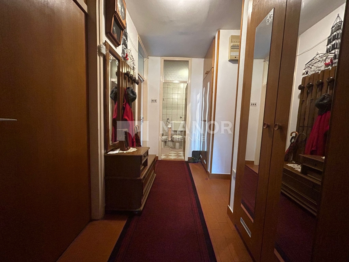 Appartamento Zamet, Rijeka, 73m2