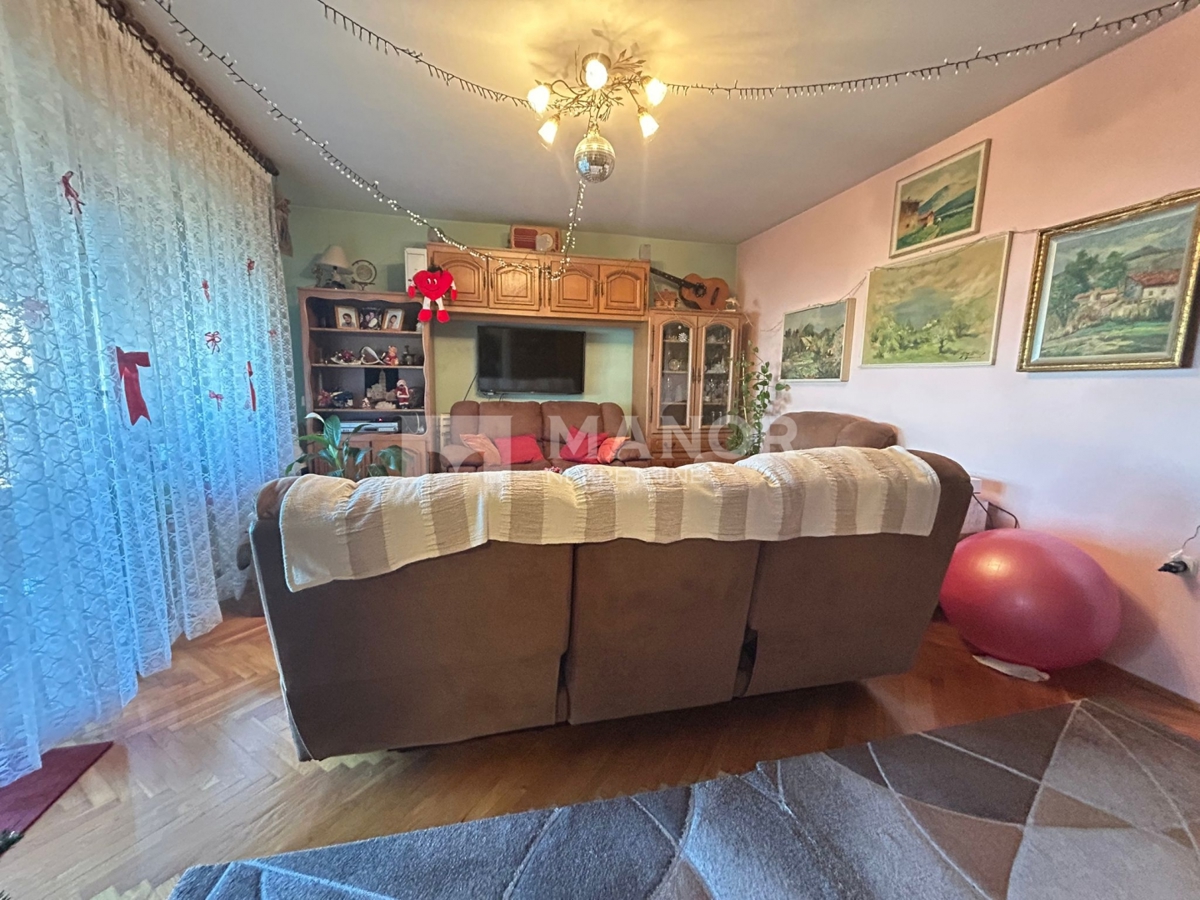 Appartamento Zamet, Rijeka, 73m2