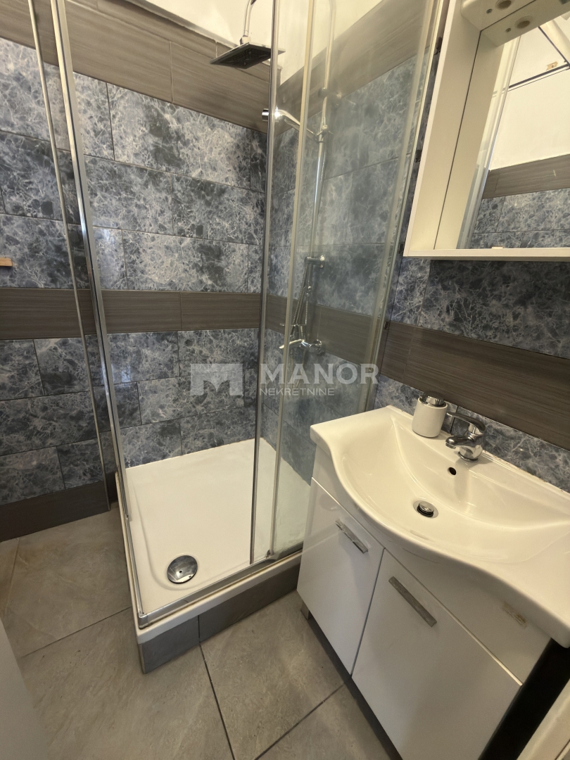 Appartamento Sveti Kuzam, Rijeka, 181m2