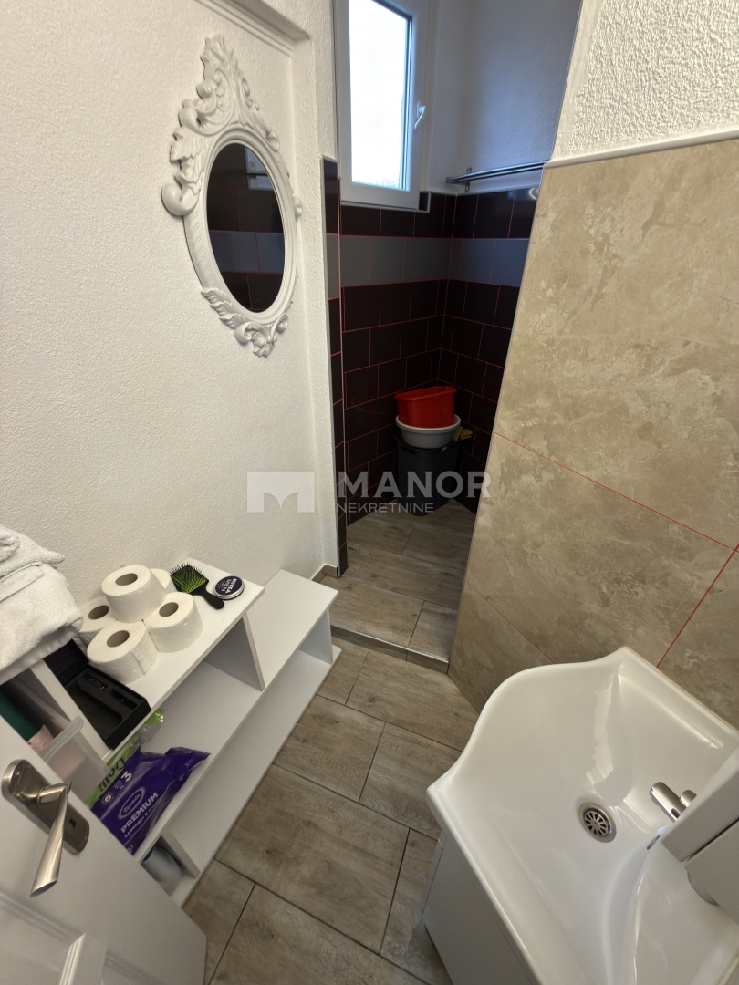 Appartamento Sveti Kuzam, Rijeka, 181m2