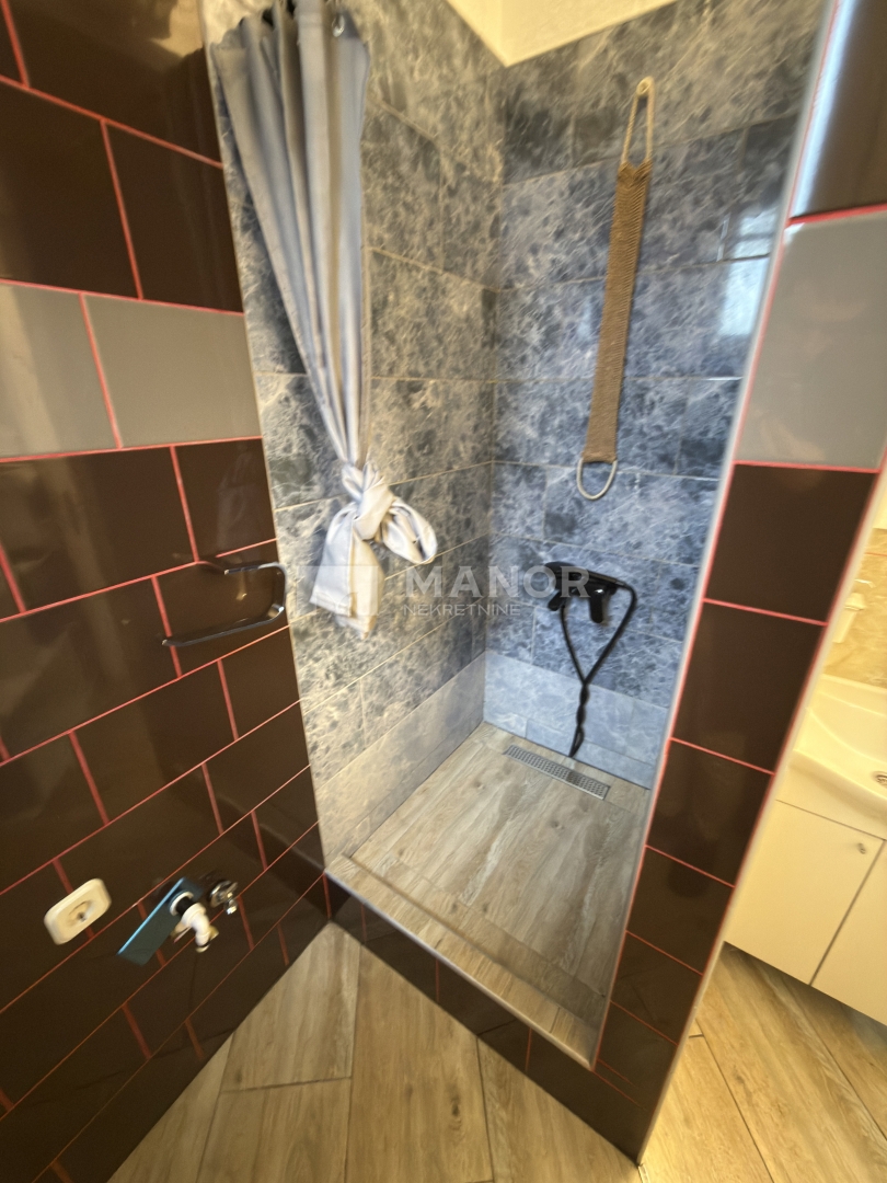 Appartamento Sveti Kuzam, Rijeka, 181m2