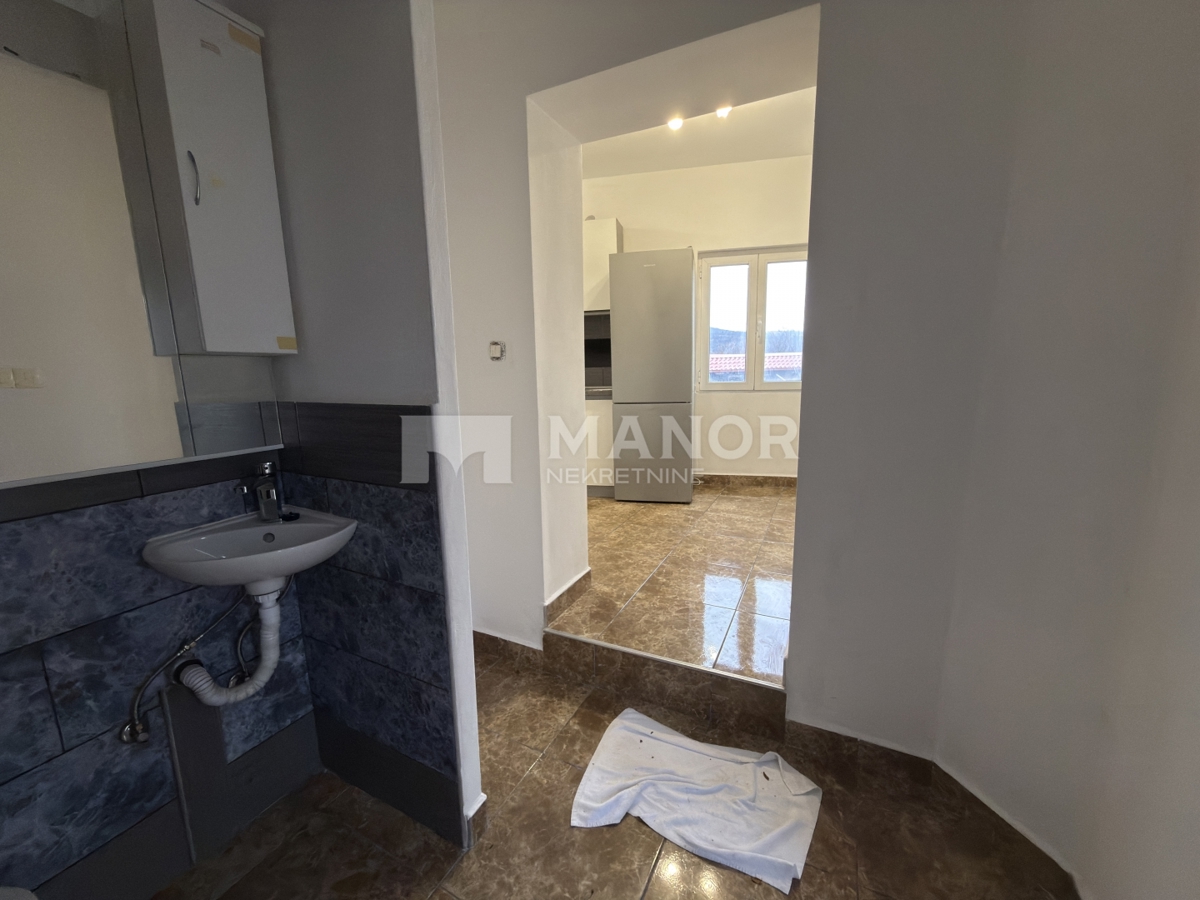 Appartamento Sveti Kuzam, Rijeka, 181m2