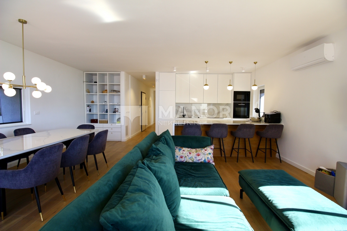 Appartamento Kostrena, 110m2