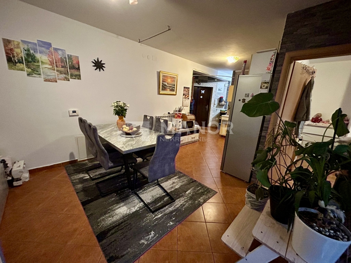 Appartamento Marinići, Viškovo, 92m2