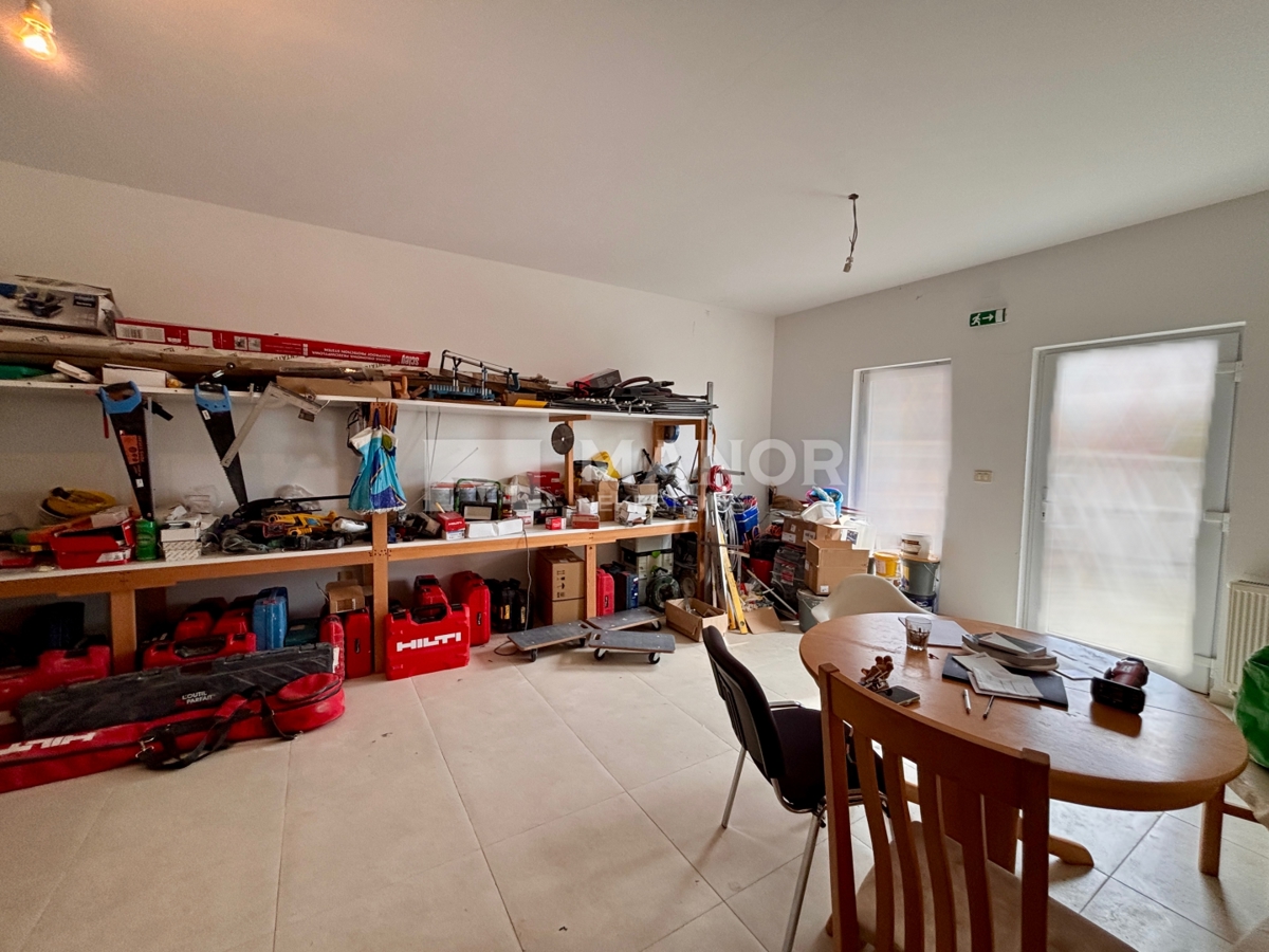 Commerciale Belići, Kastav, 113m2