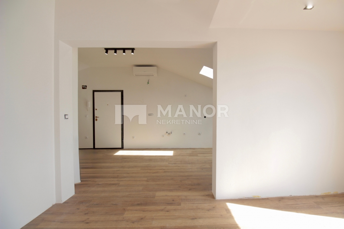 Appartamento Krnjevo, Rijeka, 75m2