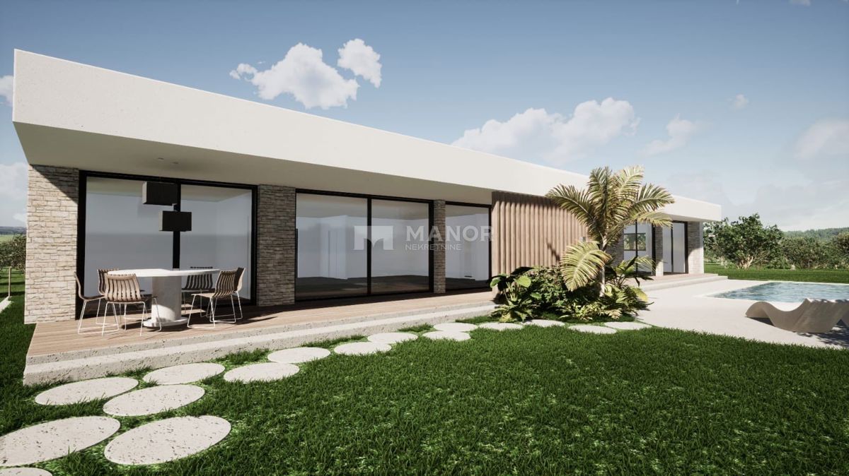 RAŠA – Casa indipendente con piscina, 226 m²
