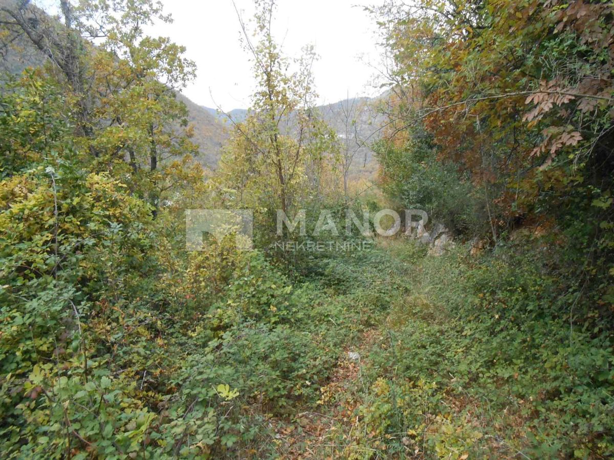 Mošćenička Draga, 1.541m2