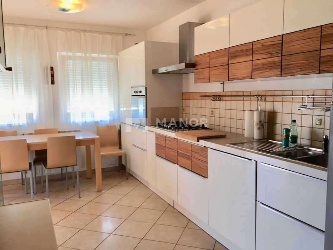 Appartamento Kantrida, Rijeka, 107m2