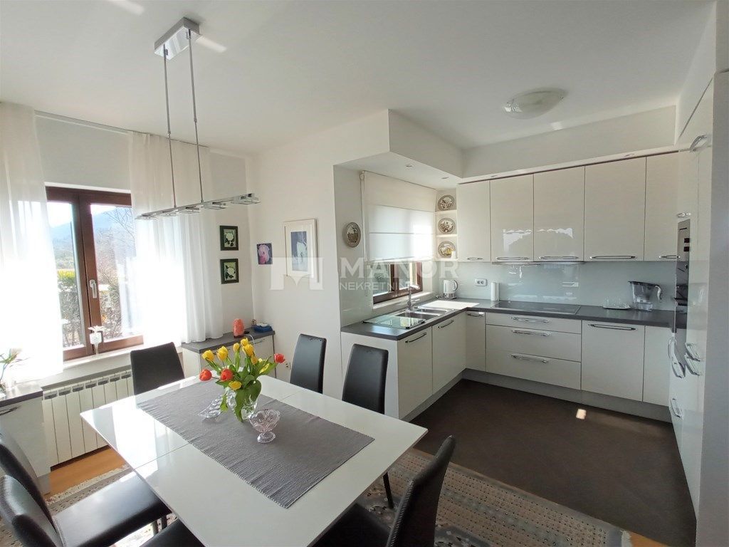 Appartamento Lovran, 128m2