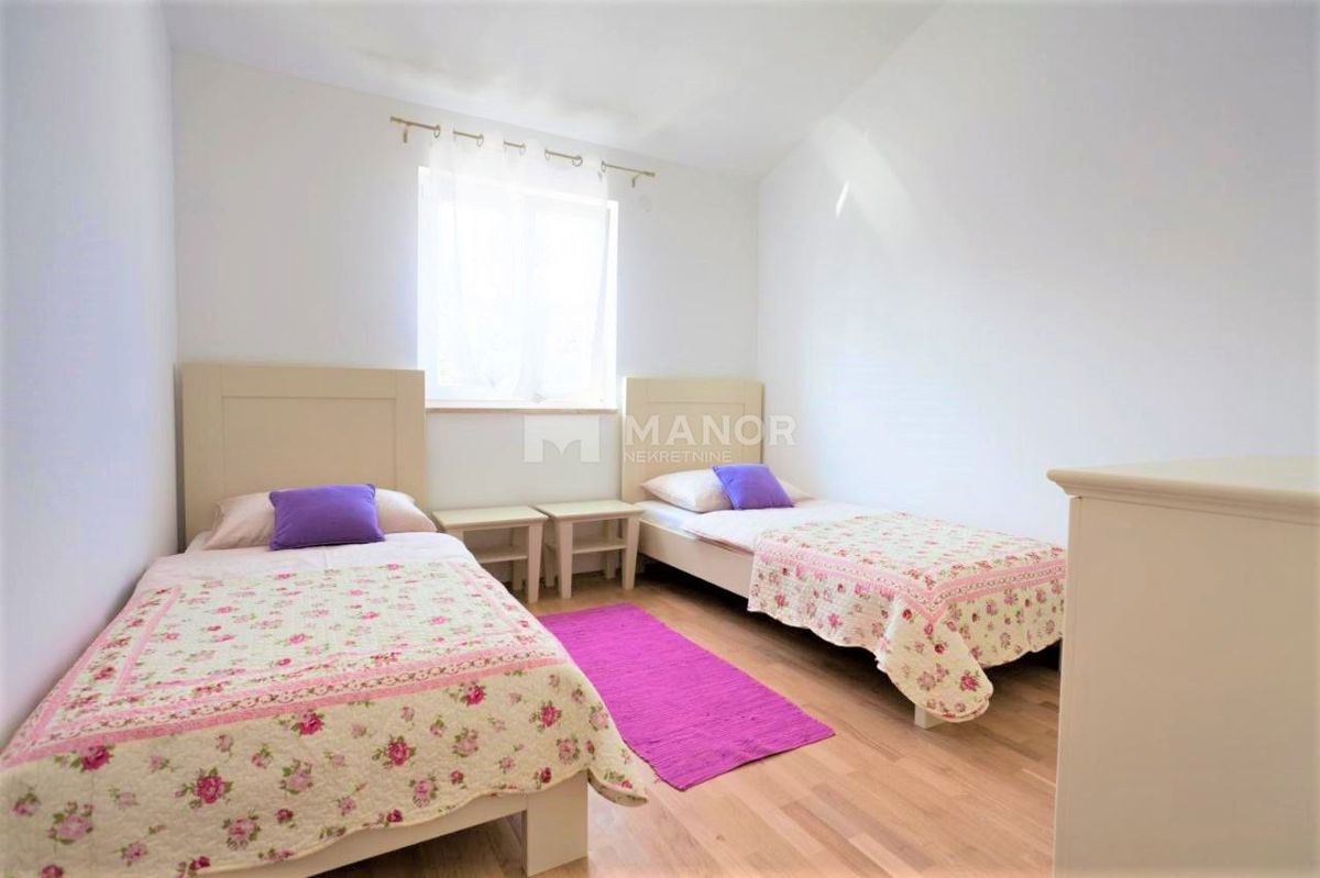 Casa Dobrinj, 255m2