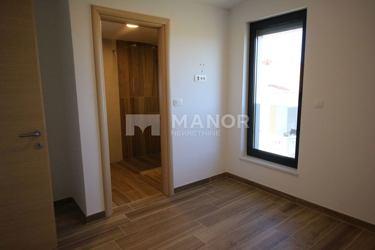 Appartamento Malinska, Malinska-Dubašnica, 157m2