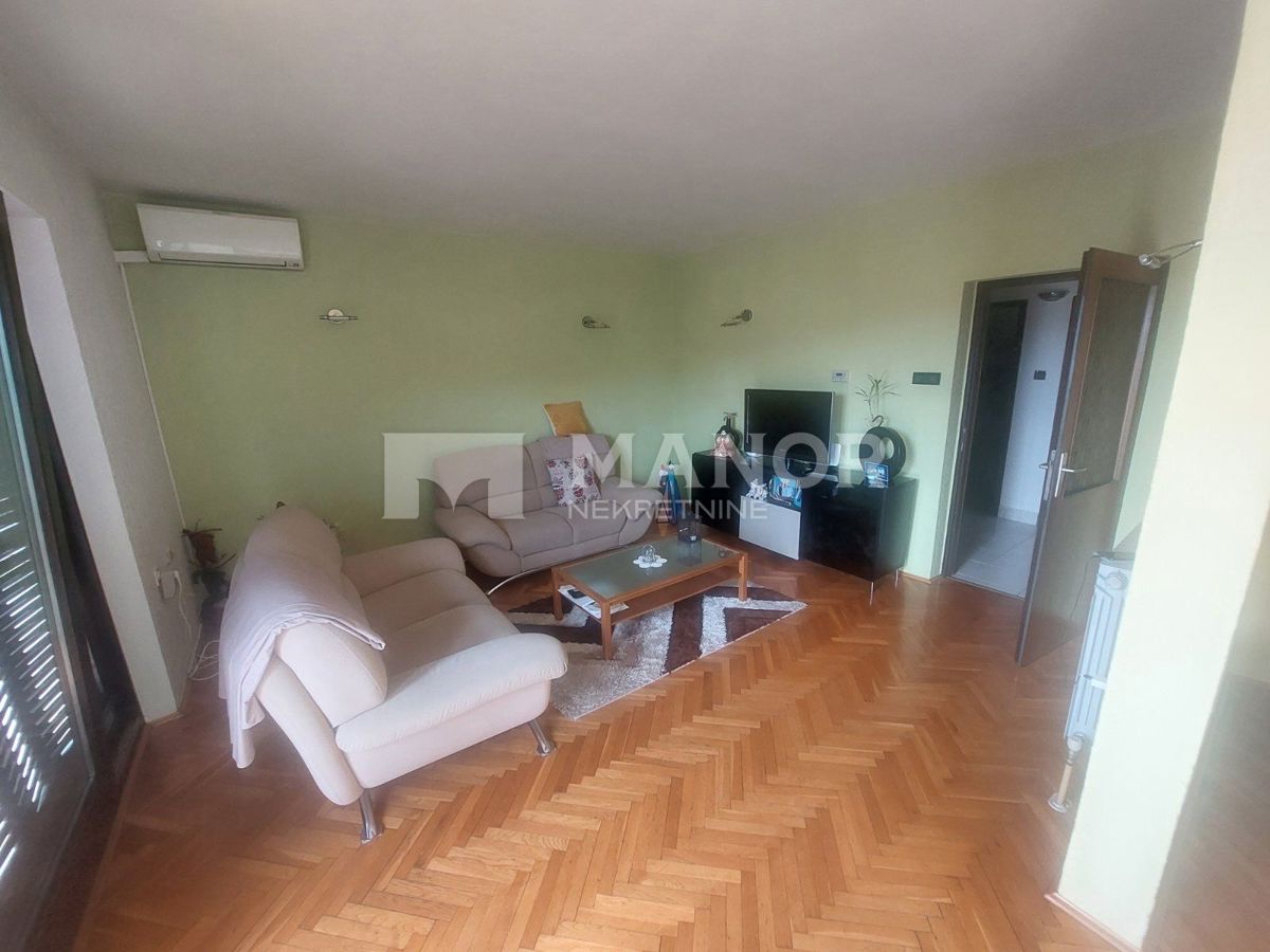 Casa Drenova, Rijeka, 300m2