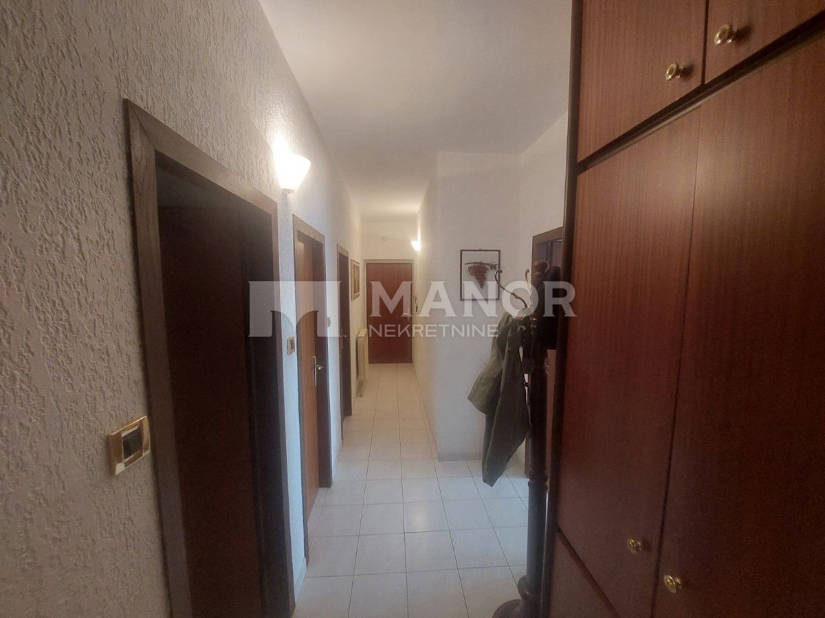 Casa Drenova, Rijeka, 300m2