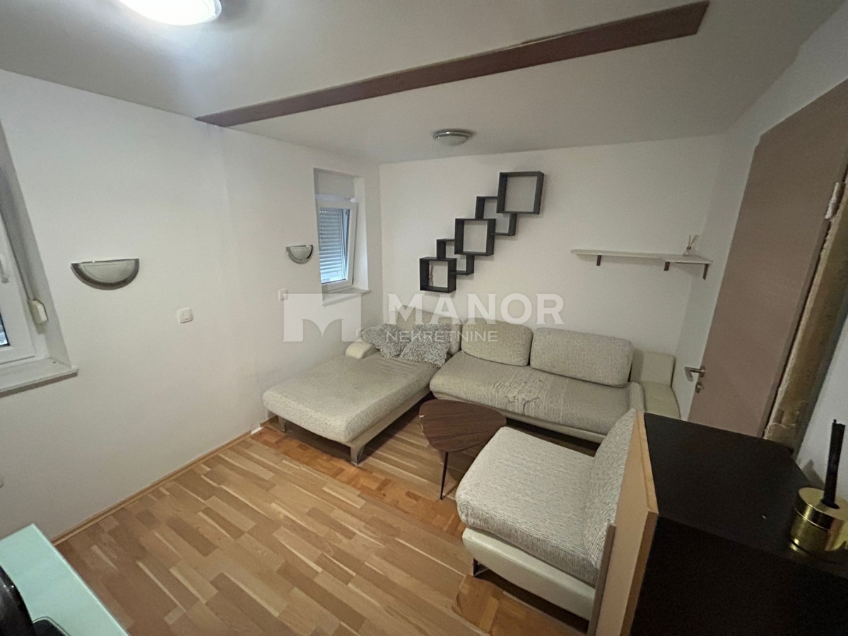 Appartamento Trsat, Rijeka, 34m2